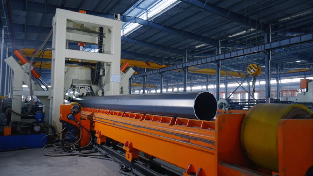 Submerged arc welding equipment